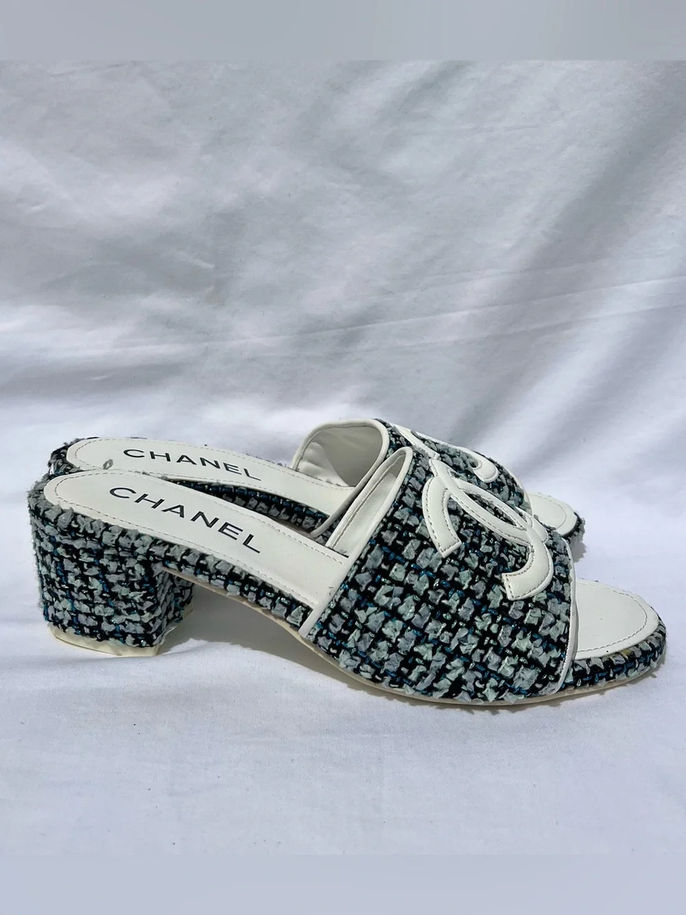 CHANEL White & Tweed Slide Mules Block Heel Sandals CC Logo Size 8
